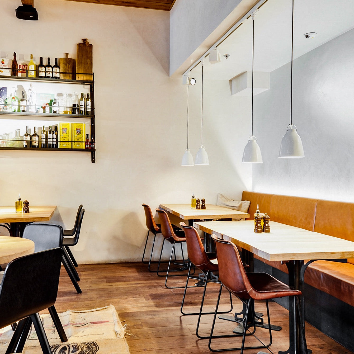 Marrakech Walls "Bone"