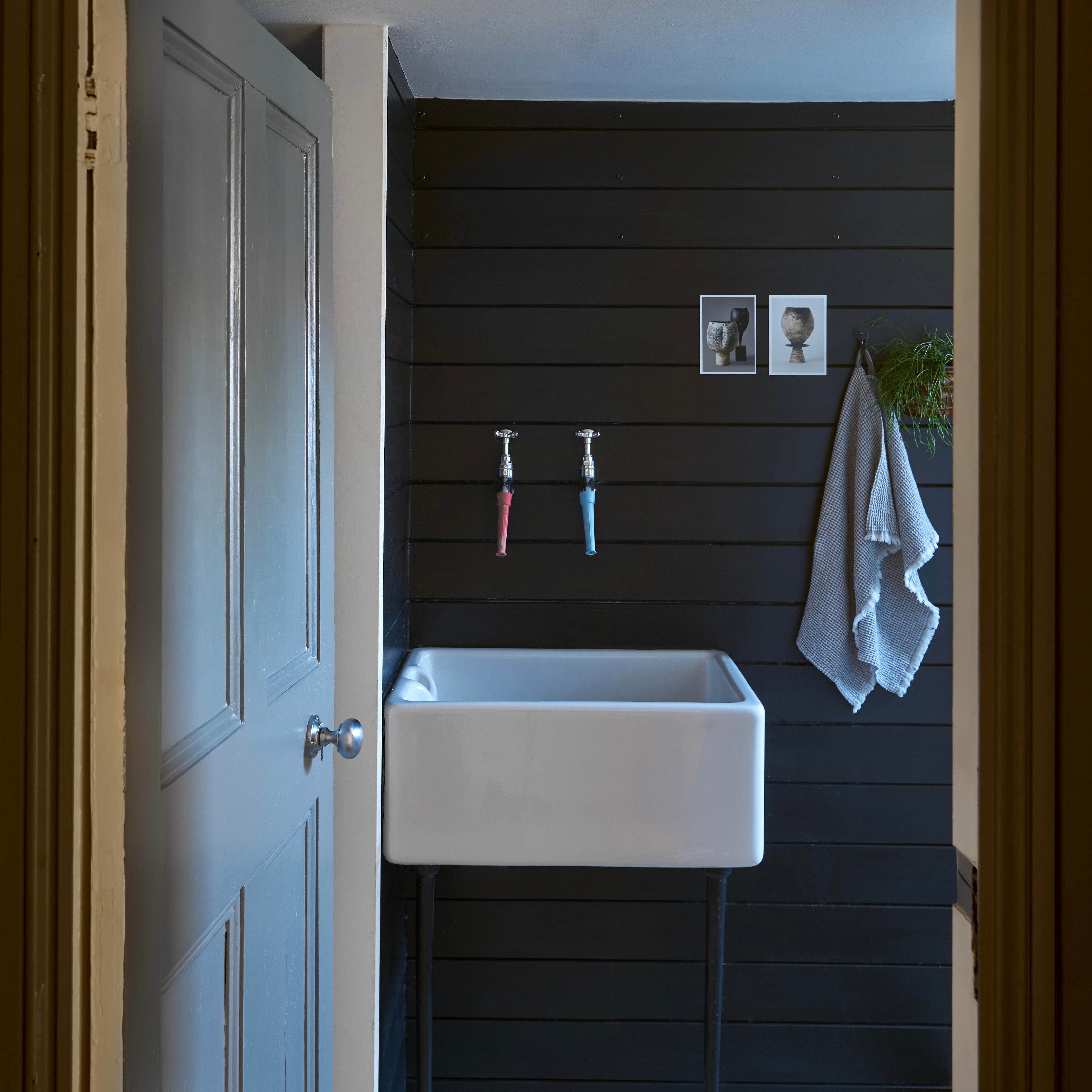 Dead Flat "Railings" No. 31