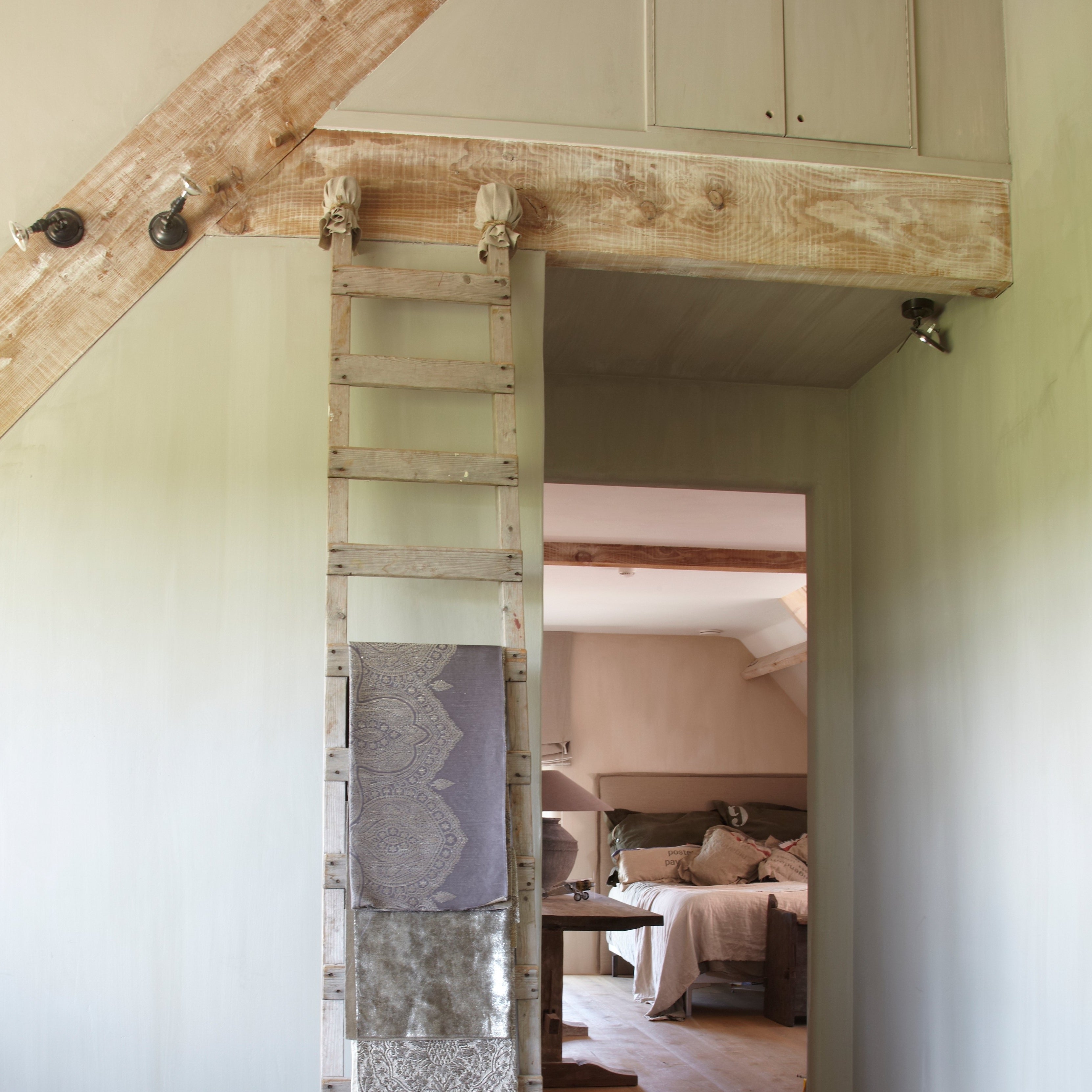 Fresco Kalkfarbe "Mineral White"