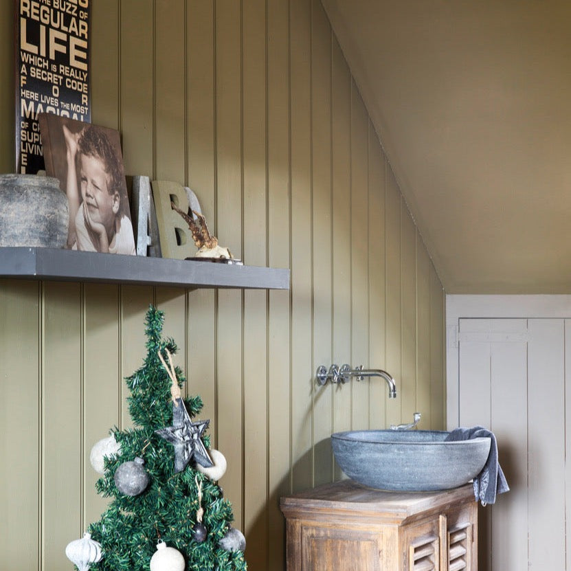 Traditional Paint Eggshell "Olive Drab"