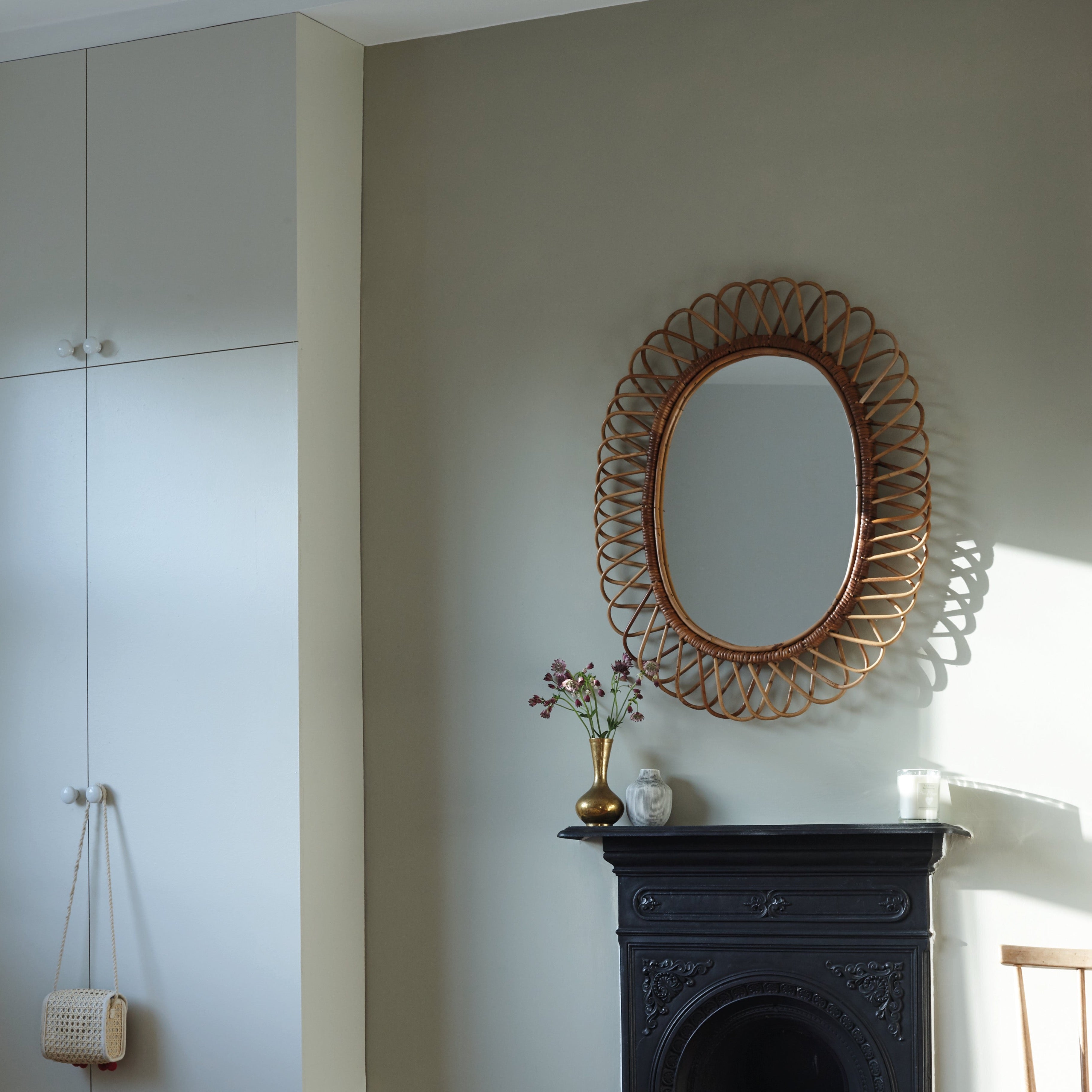 Modern Emulsion "Shadow White" No. 282