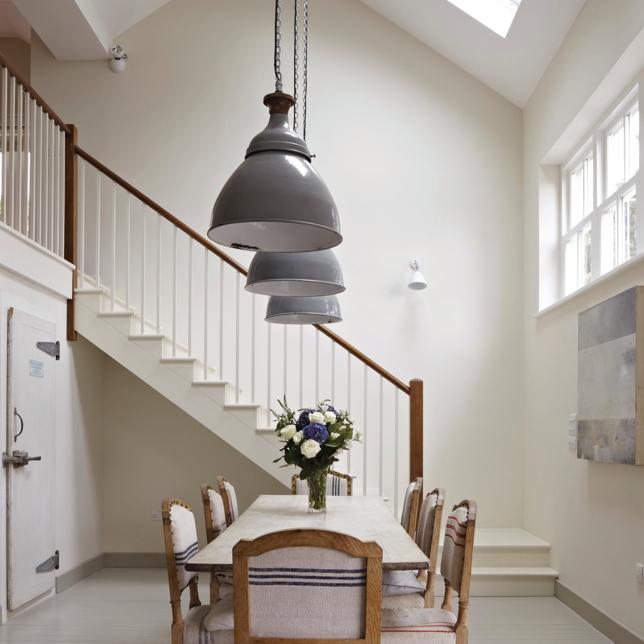 Modern Emulsion "Slipper Satin" No. 2004