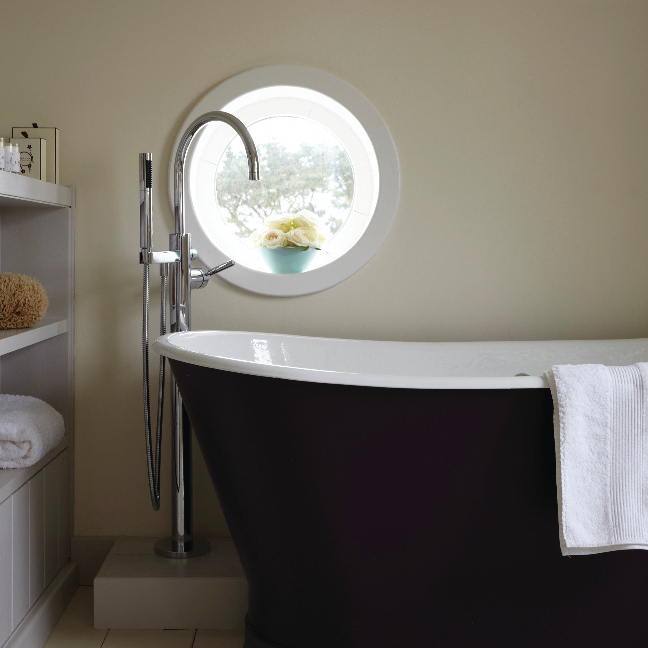 Modern Emulsion "White Tie" No. 2002