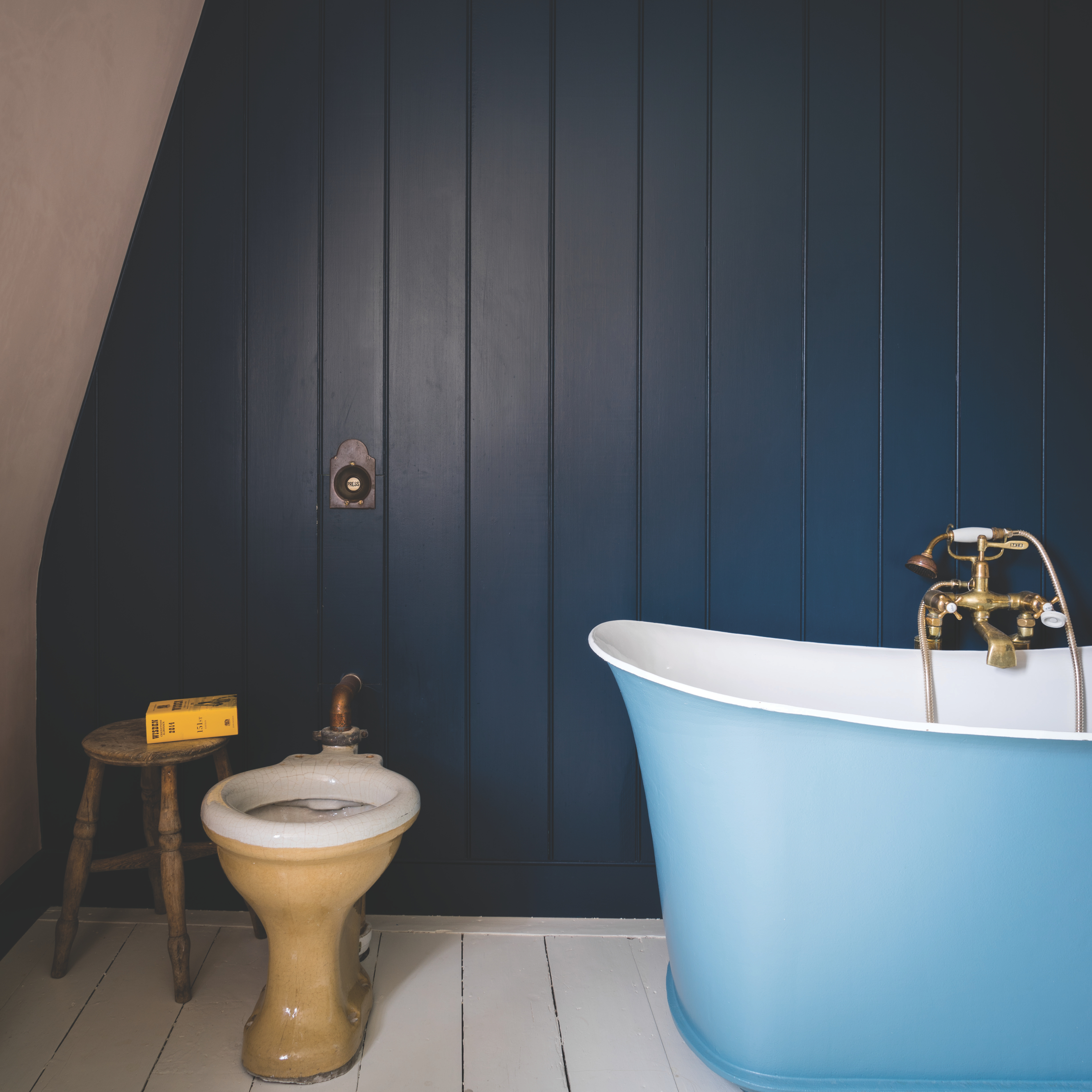 Estate Emulsion "Hague Blue No. 30"  5,00L