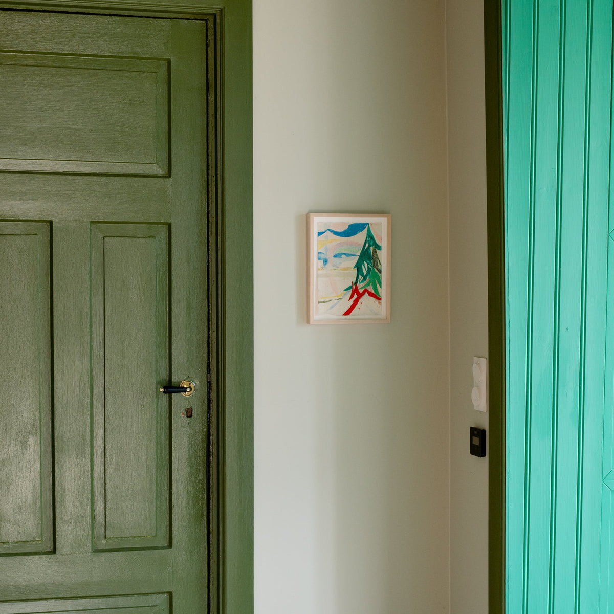 Traditional Paint Eggshell "Meadow Green"